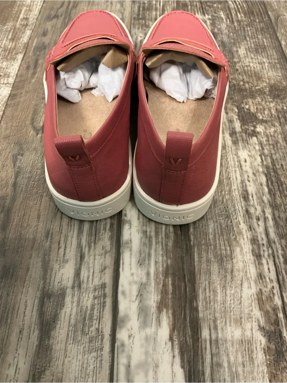Vionic Women’s Slip-On Loafer in Dusty Rose with Cream Sole Size 8 - Picture 10 of 16